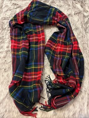 Red & Navy Tartan Plaid Fringe Scarf